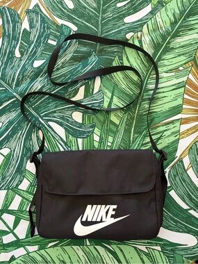 Nike Black Messenger Crossbody Bag with White Logo
